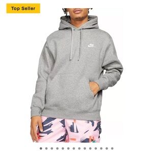 Medium Nike Men's Sportswear Club Fleece Hoodie